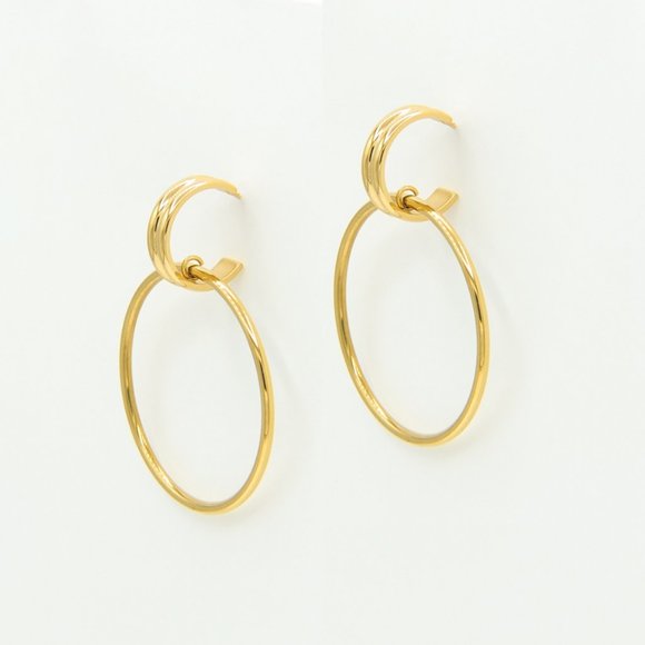 Danielle 18K Gold Plated Hoop Interlock Earrings - Picture 6 of 10